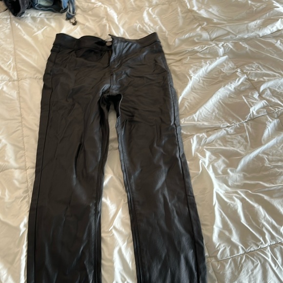 Black pleather high rise pants - Picture 1 of 6